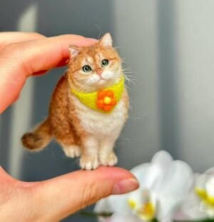 Mini Full Body Figurine (7 -10 cm)