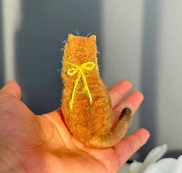 Mini Full Body Figurine (7 -10 cm)